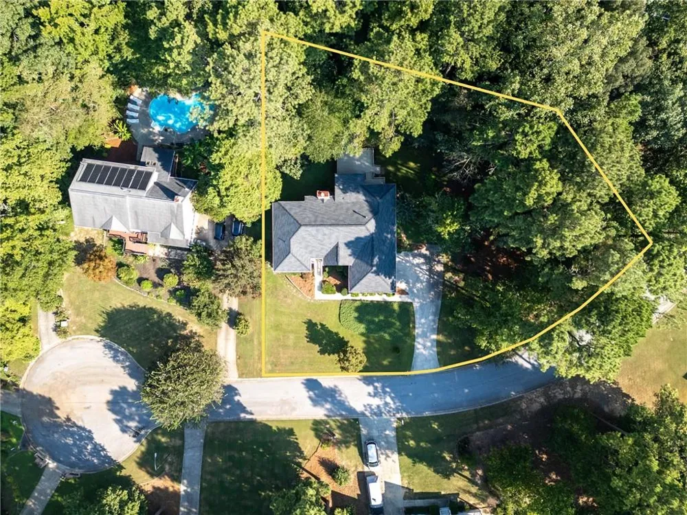 6139 Pritchett Dr Powder Springs, GA 30127