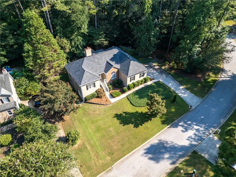 6139 Pritchett Dr Powder Springs, GA 30127