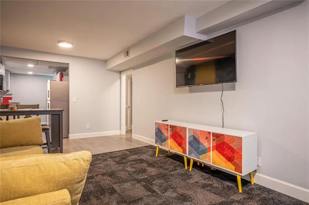177 Silver Springs Circle SW Atlanta, GA 30310