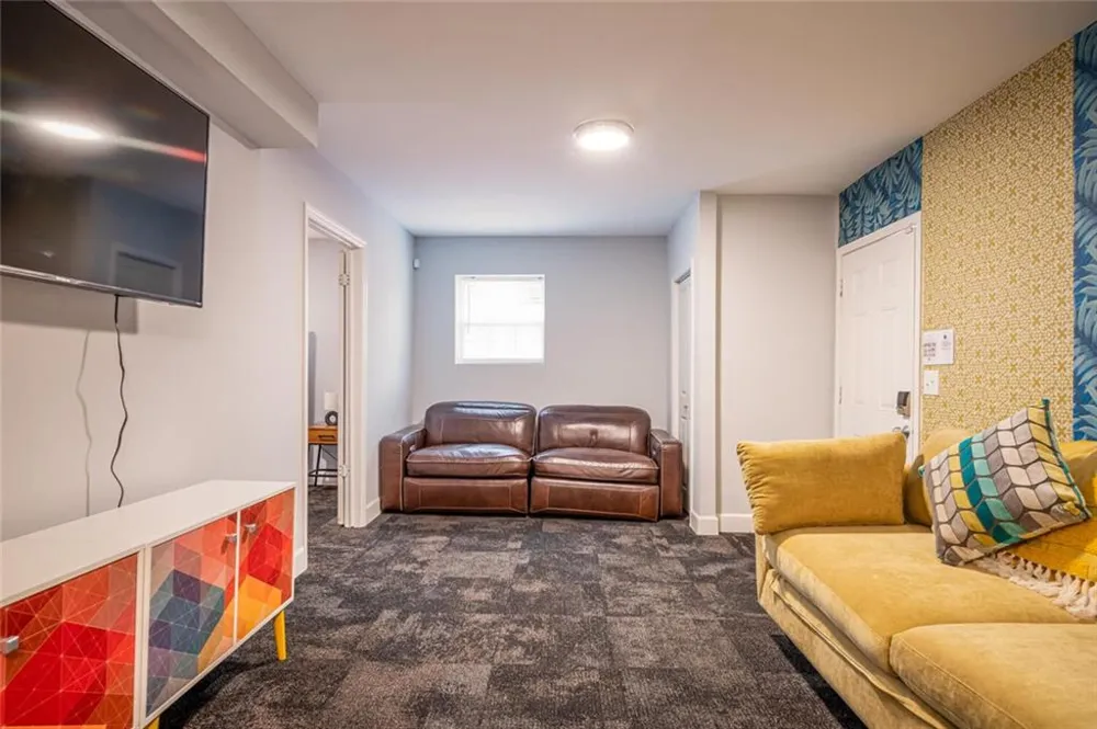 177 Silver Springs Circle SW Atlanta, GA 30310