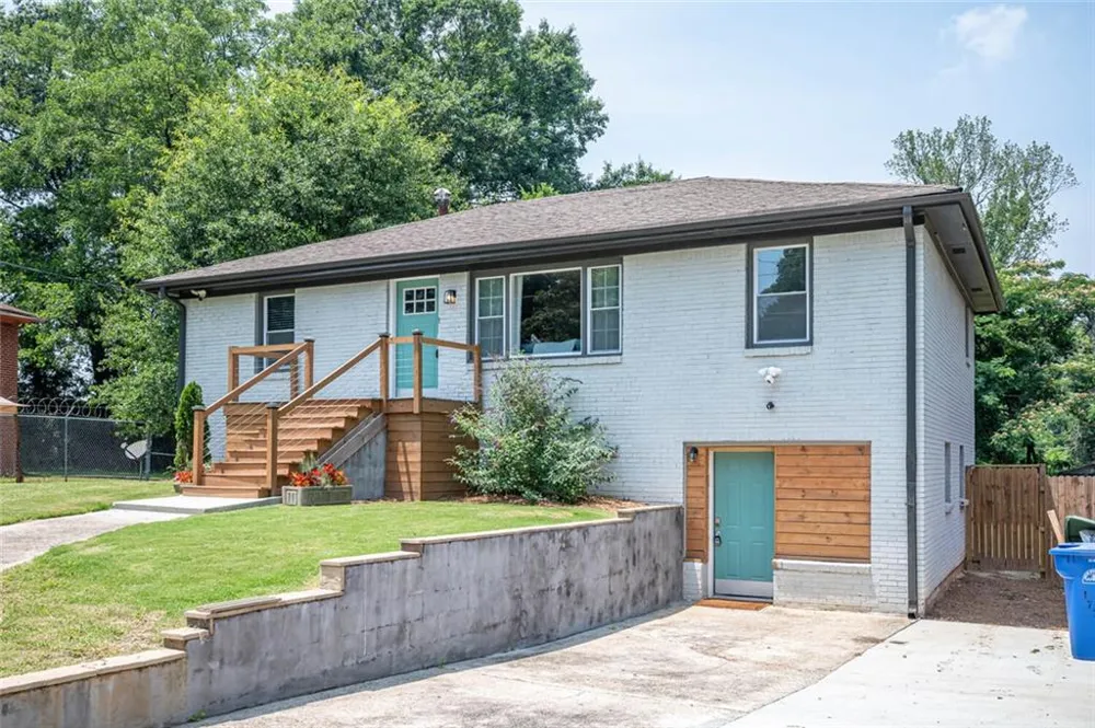 177 Silver Springs Circle SW Atlanta, GA 30310