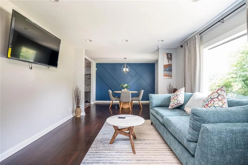 177 Silver Springs Circle SW Atlanta, GA 30310