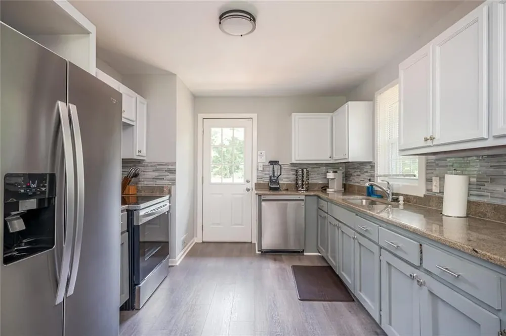 177 Silver Springs Circle SW Atlanta, GA 30310