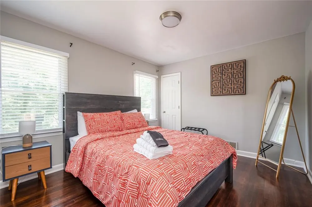 177 Silver Springs Circle SW Atlanta, GA 30310