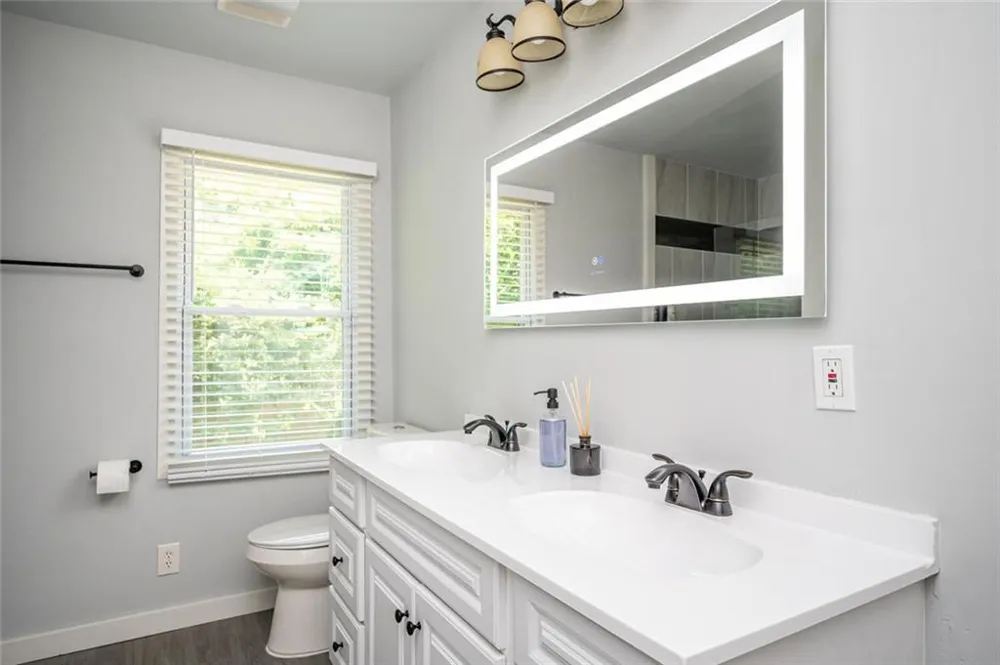 177 Silver Springs Circle SW Atlanta, GA 30310
