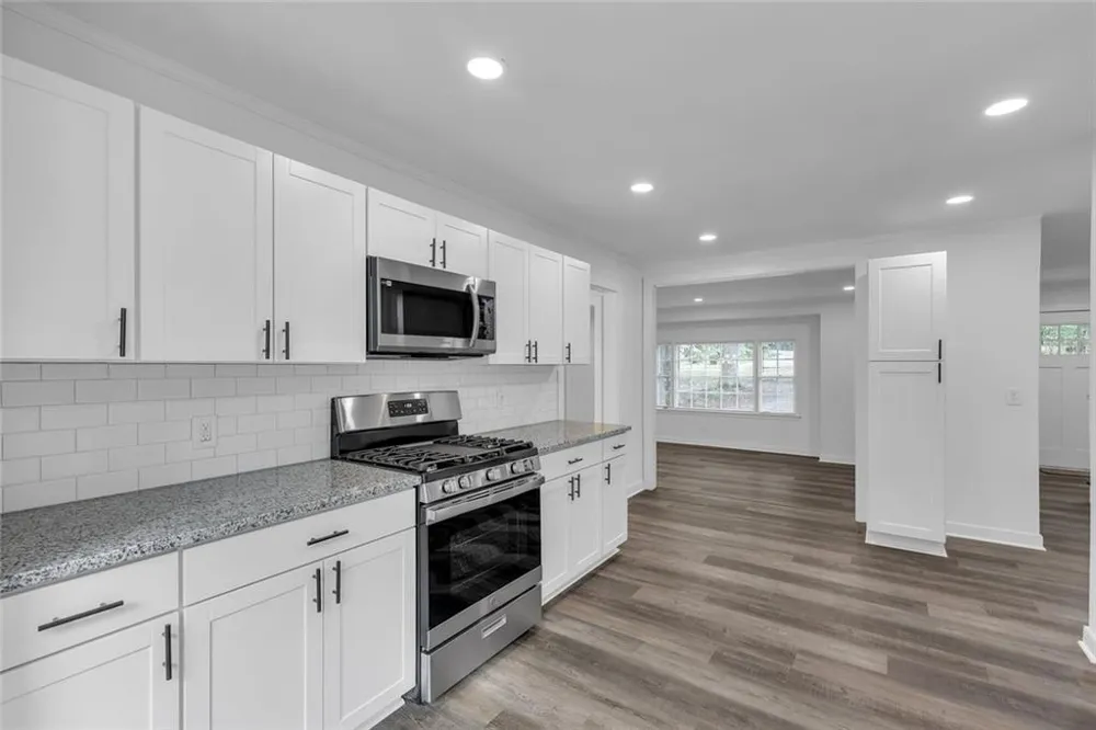 2541 Poplar Street Snellville, GA 30078