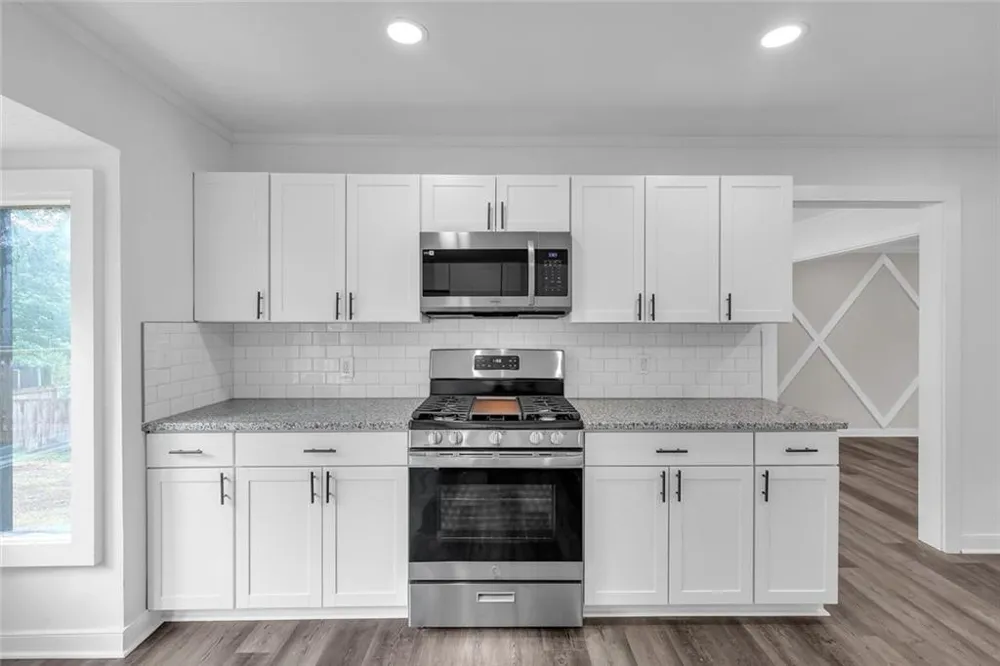 2541 Poplar Street Snellville, GA 30078