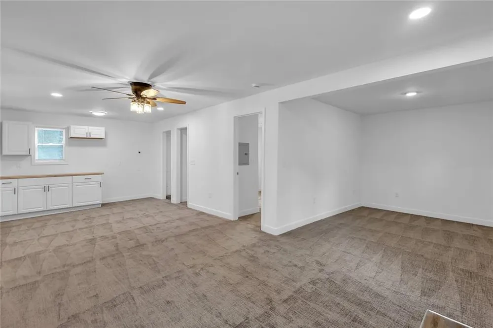 2541 Poplar Street Snellville, GA 30078