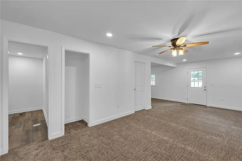 2541 Poplar Street Snellville, GA 30078