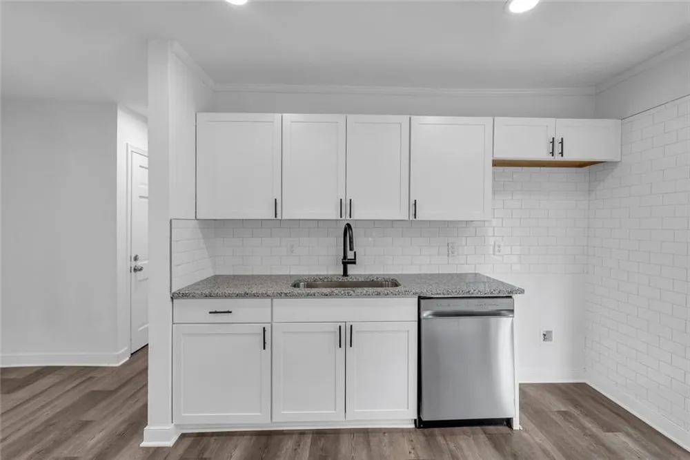 2541 Poplar Street Snellville, GA 30078