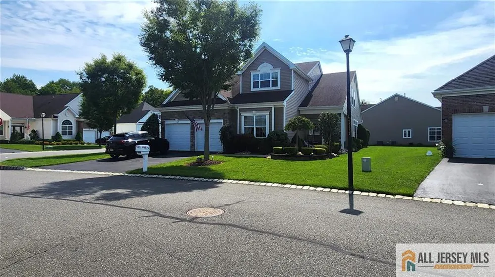 254 Diamond Spring Drive Monroe, NJ 08831