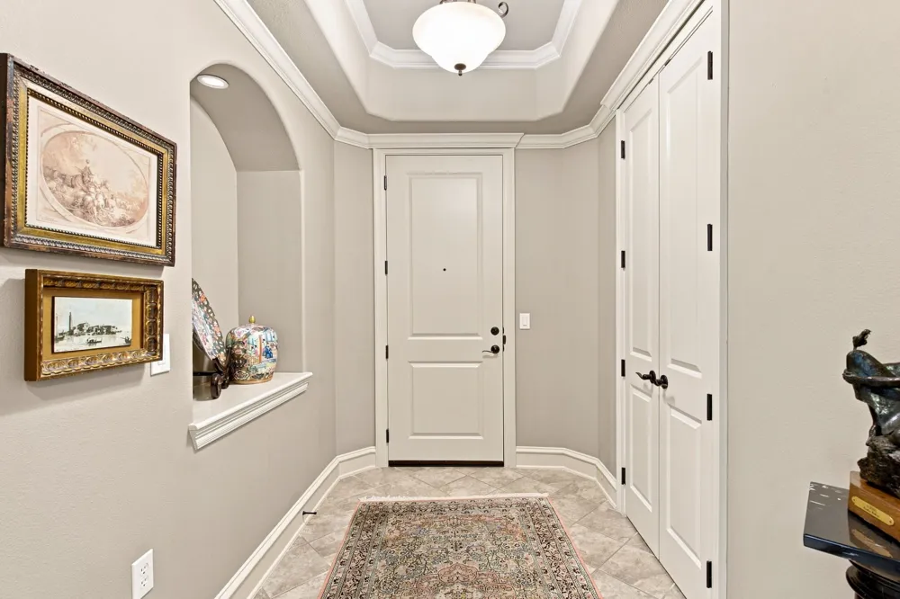 301 Watermere Drive #320 Southlake, TX 76092