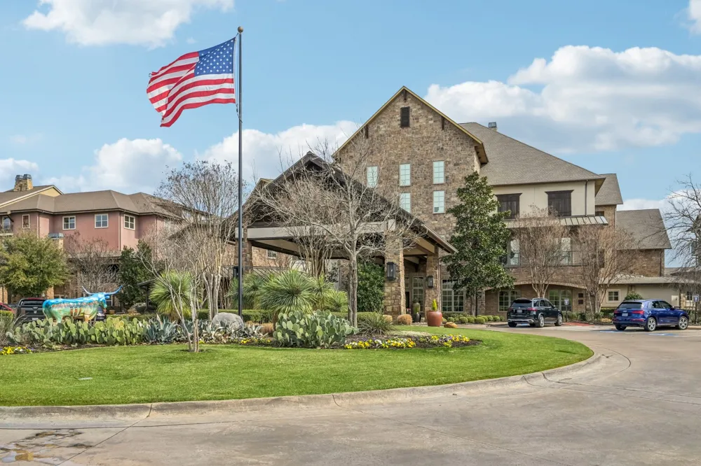 301 Watermere Drive #320 Southlake, TX 76092