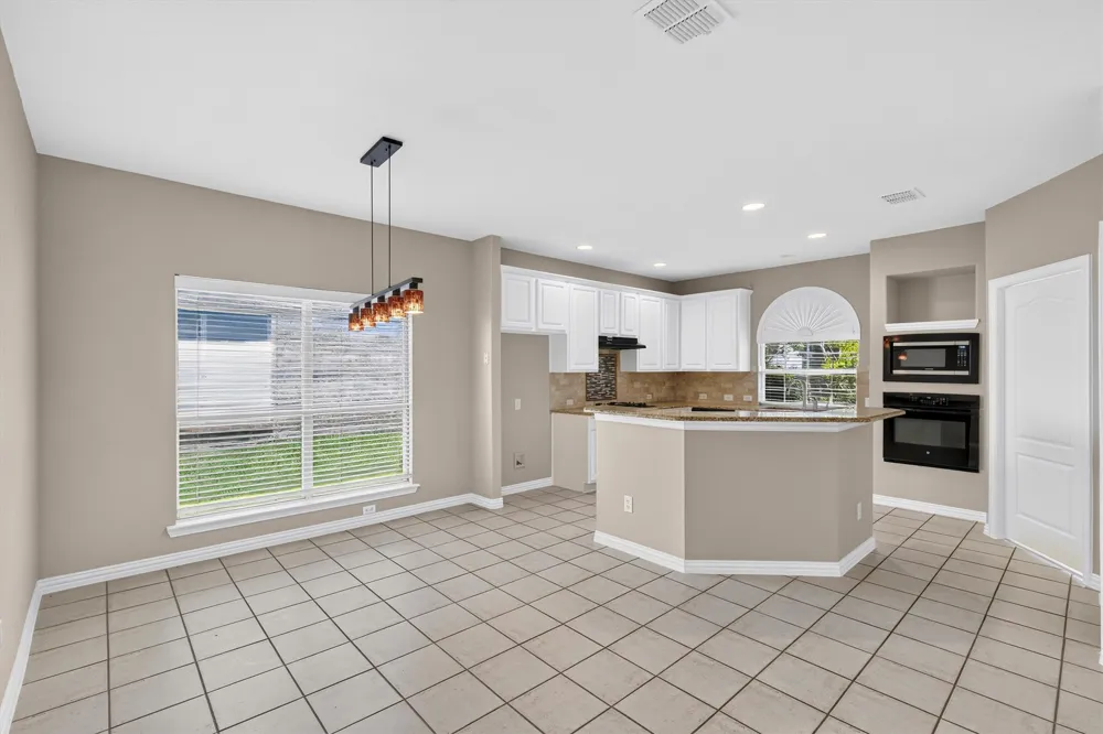 8005 Strecker Lane Plano, TX 75025