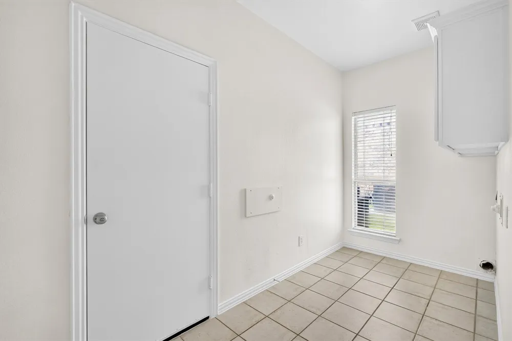 8005 Strecker Lane Plano, TX 75025