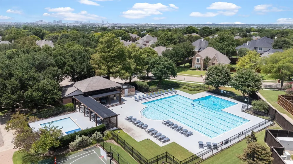 8005 Strecker Lane Plano, TX 75025