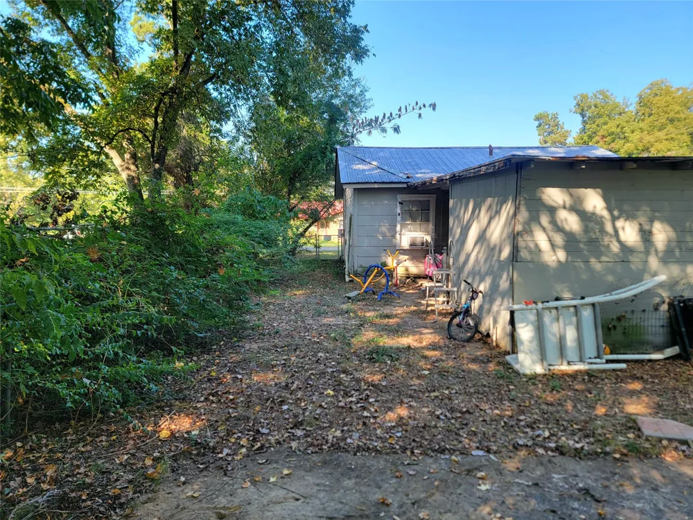 516 Elm New Boston, TX 75570