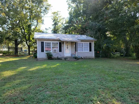 516 Elm
