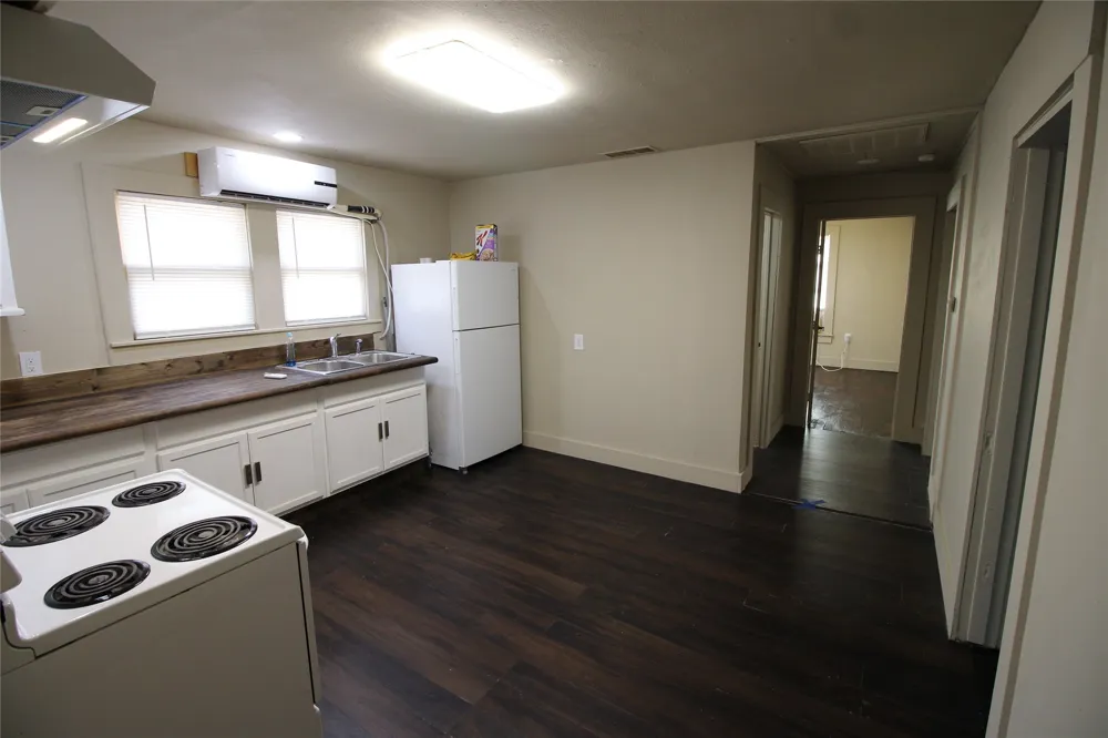 802 S Anson Stamford, TX 79533