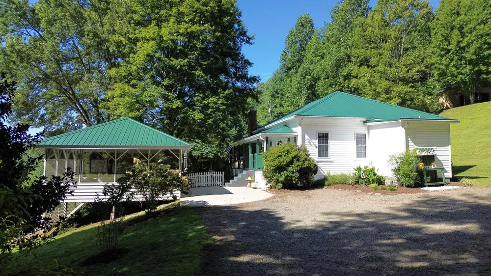 Windy Poplar Road Franklin, NC 28734