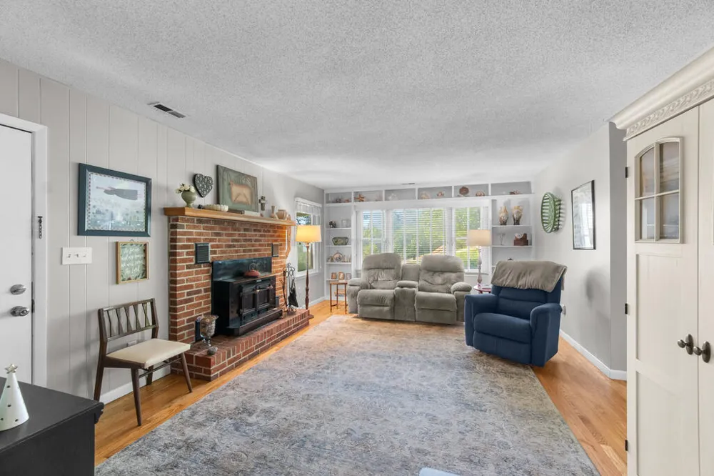 Windy Poplar Road Franklin, NC 28734