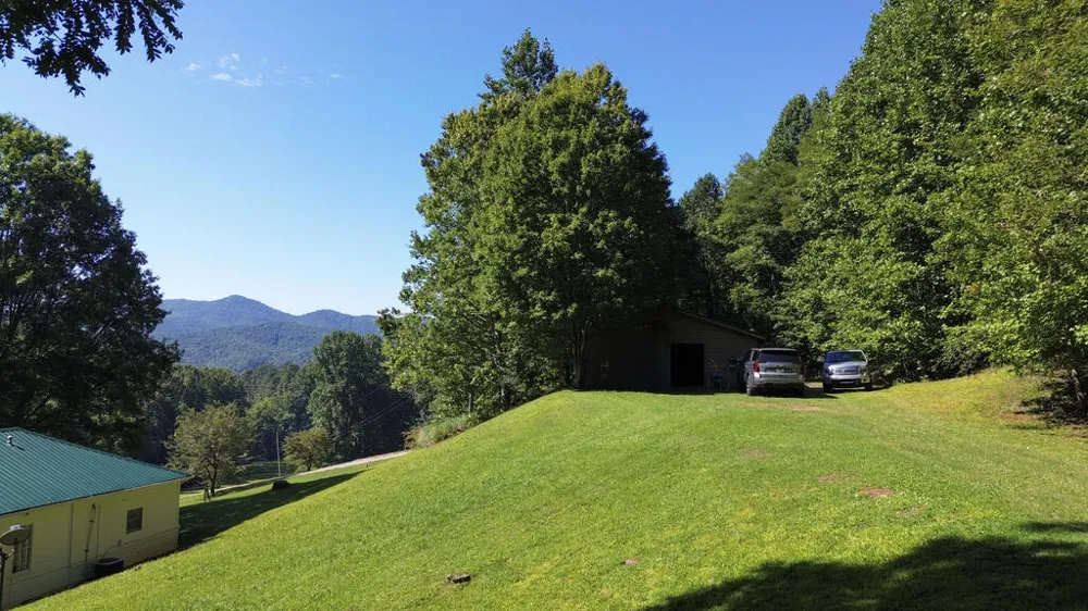Windy Poplar Road Franklin, NC 28734