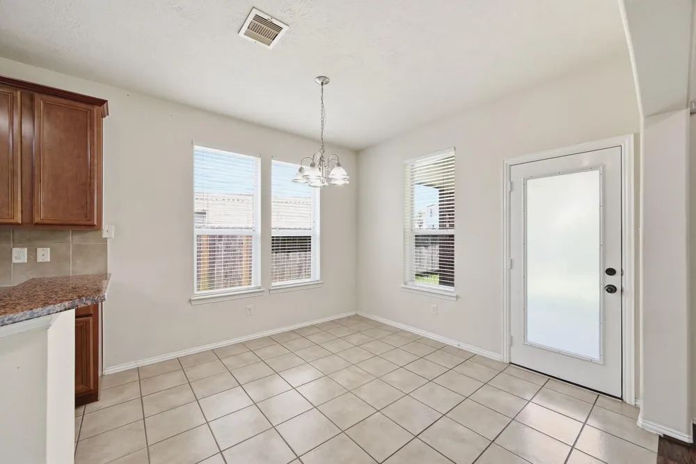 2117 Rushing Spring Drive Pearland, TX 77584