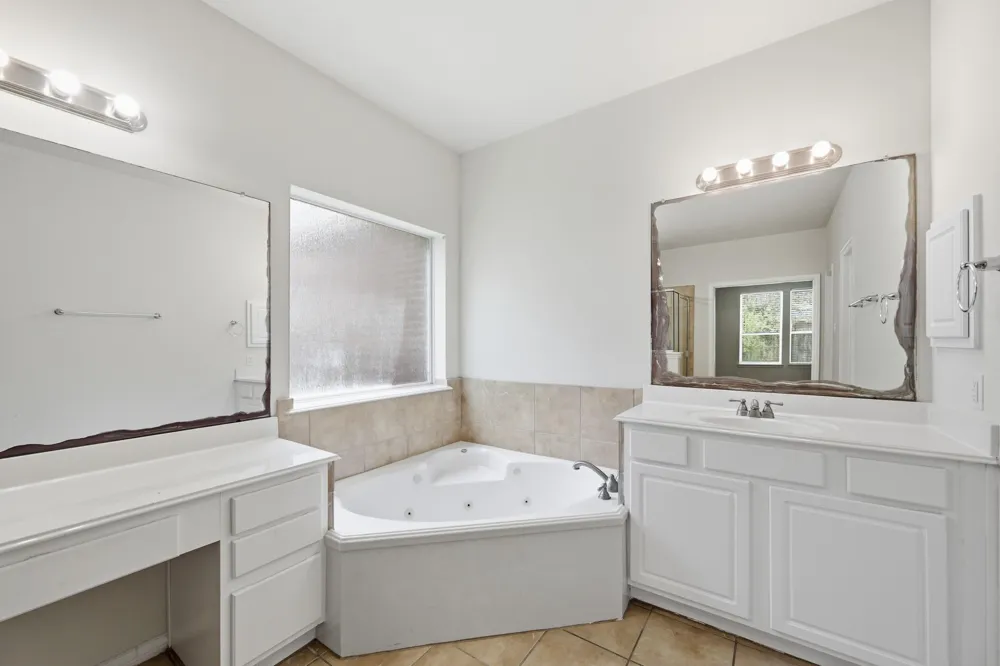 2117 Rushing Spring Drive Pearland, TX 77584