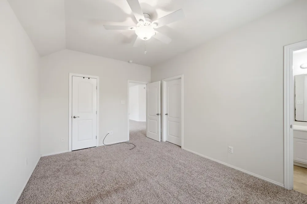 2117 Rushing Spring Drive Pearland, TX 77584