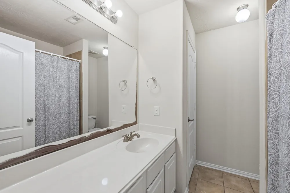 2117 Rushing Spring Drive Pearland, TX 77584