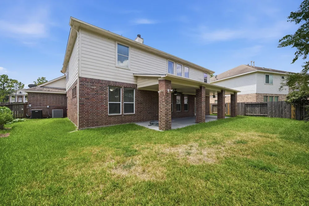 2117 Rushing Spring Drive Pearland, TX 77584