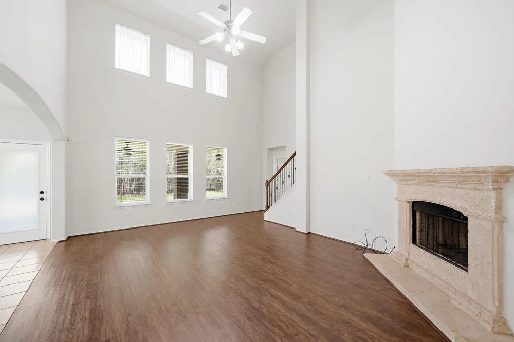 2117 Rushing Spring Drive Pearland, TX 77584