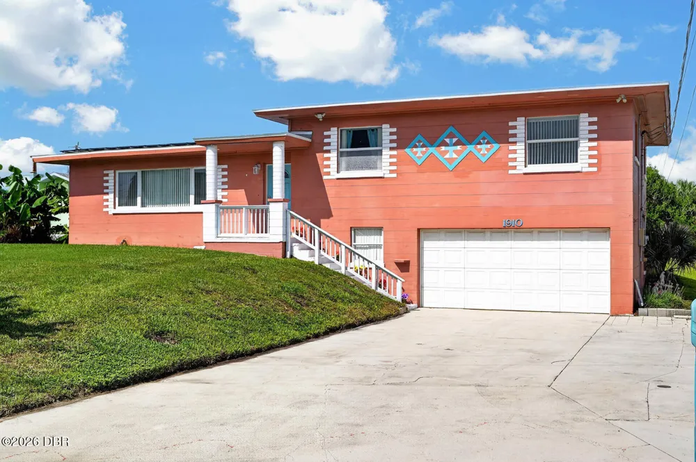 1910 Marilyn Avenue Daytona Beach, FL 32118