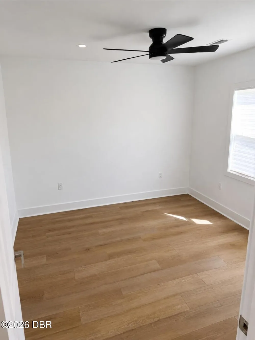 242 Bainbridge Avenue Holly Hill, FL 32117