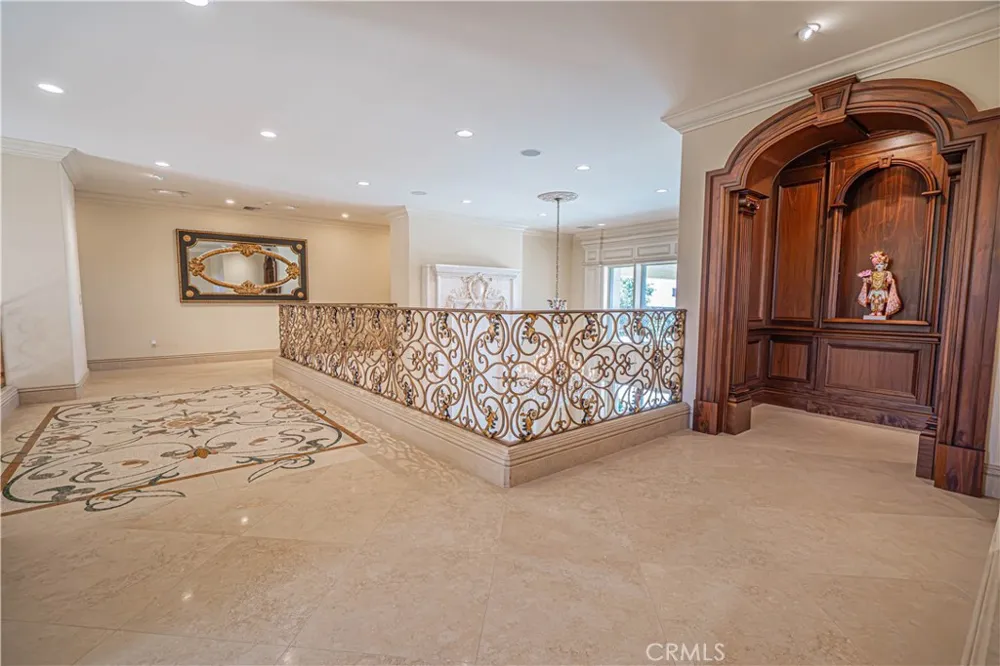 25561 Oak Savannah Court Valencia, CA 91381