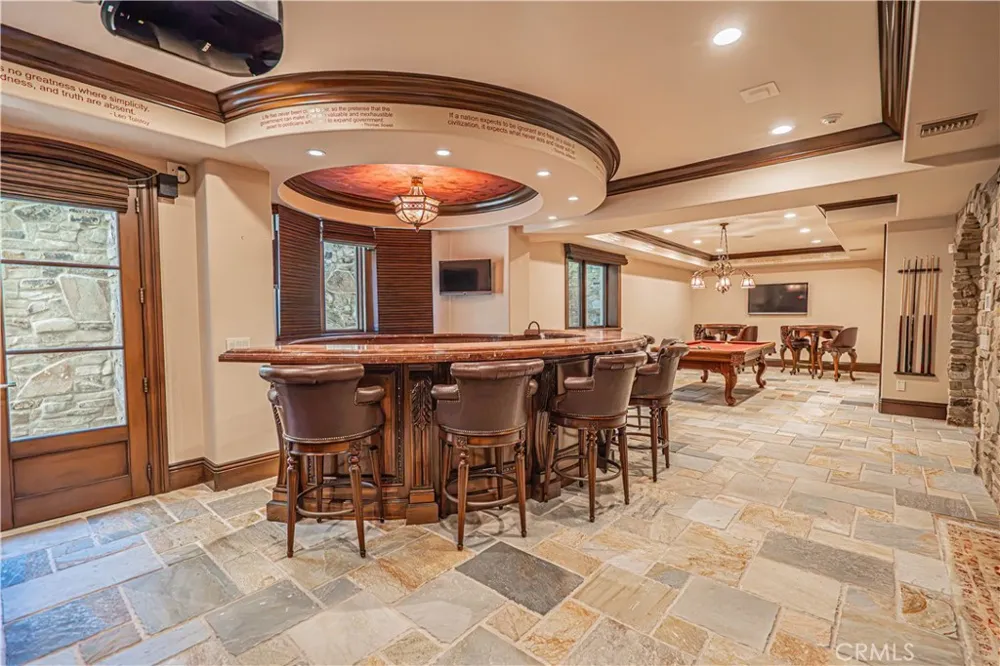 25561 Oak Savannah Court Valencia, CA 91381
