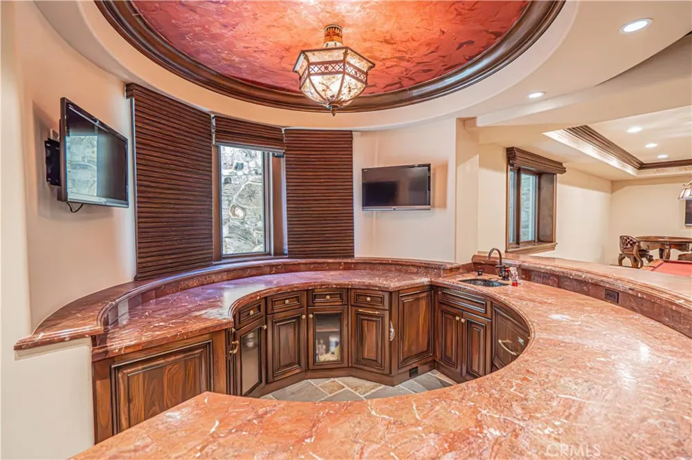 25561 Oak Savannah Court Valencia, CA 91381