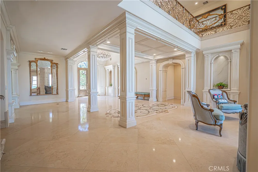 25561 Oak Savannah Court Valencia, CA 91381