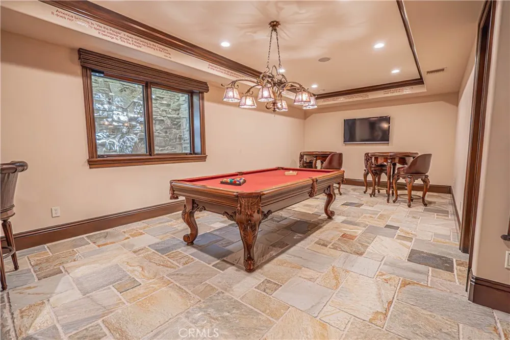 25561 Oak Savannah Court Valencia, CA 91381