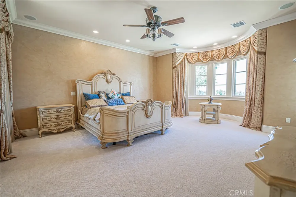 25561 Oak Savannah Court Valencia, CA 91381