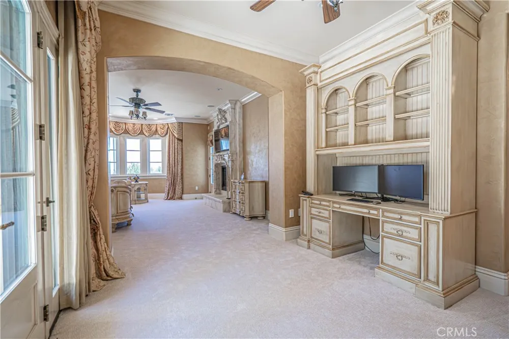 25561 Oak Savannah Court Valencia, CA 91381