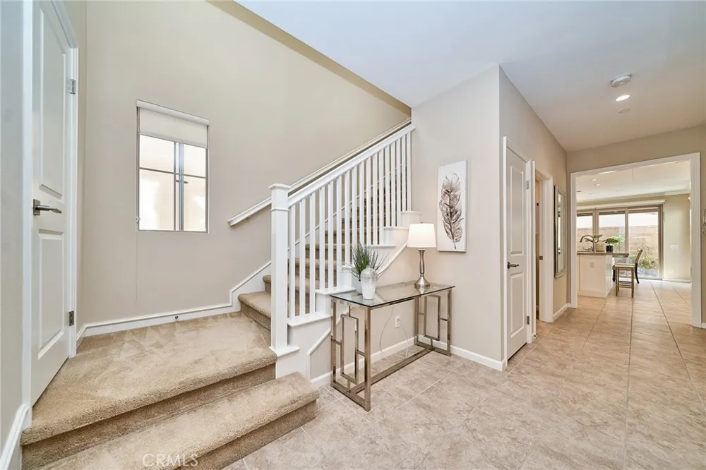 143 Hargrove Irvine, CA 92620