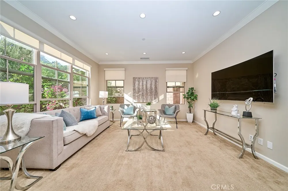 143 Hargrove Irvine, CA 92620