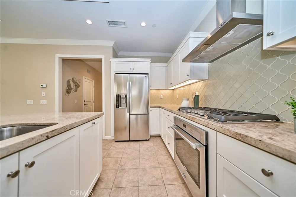 143 Hargrove Irvine, CA 92620
