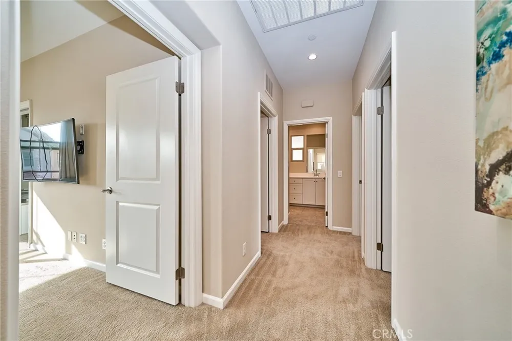 143 Hargrove Irvine, CA 92620