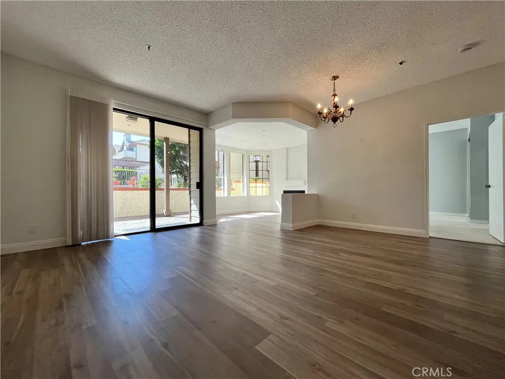 2567 Plaza Del Amo #108 Torrance, CA 90503