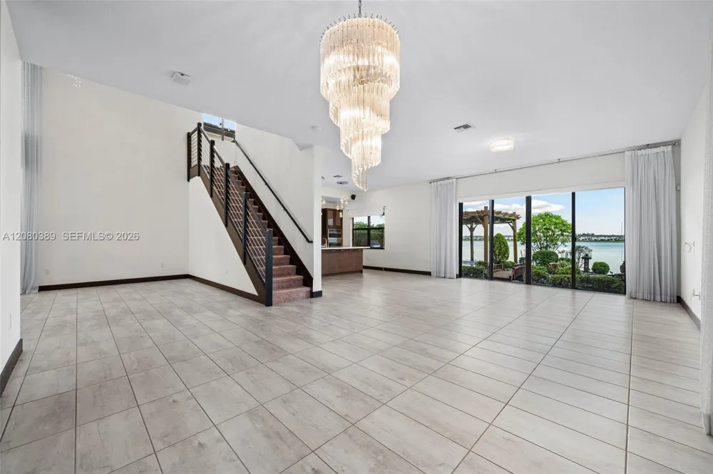 15742 NW 88th Ave Miami Lakes, FL 33018