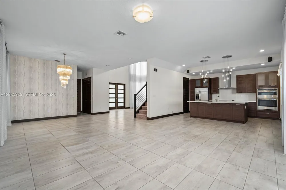 15742 NW 88th Ave Miami Lakes, FL 33018