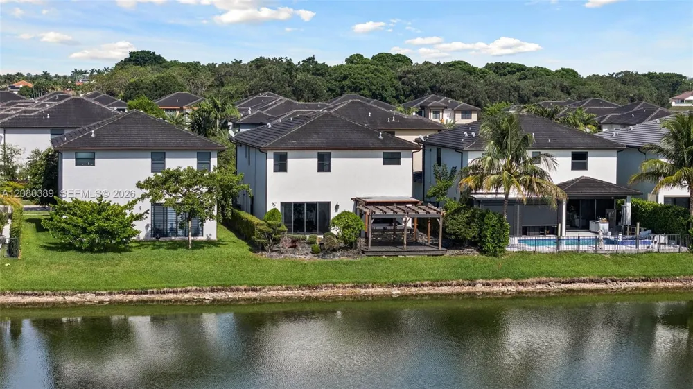 15742 NW 88th Ave Miami Lakes, FL 33018