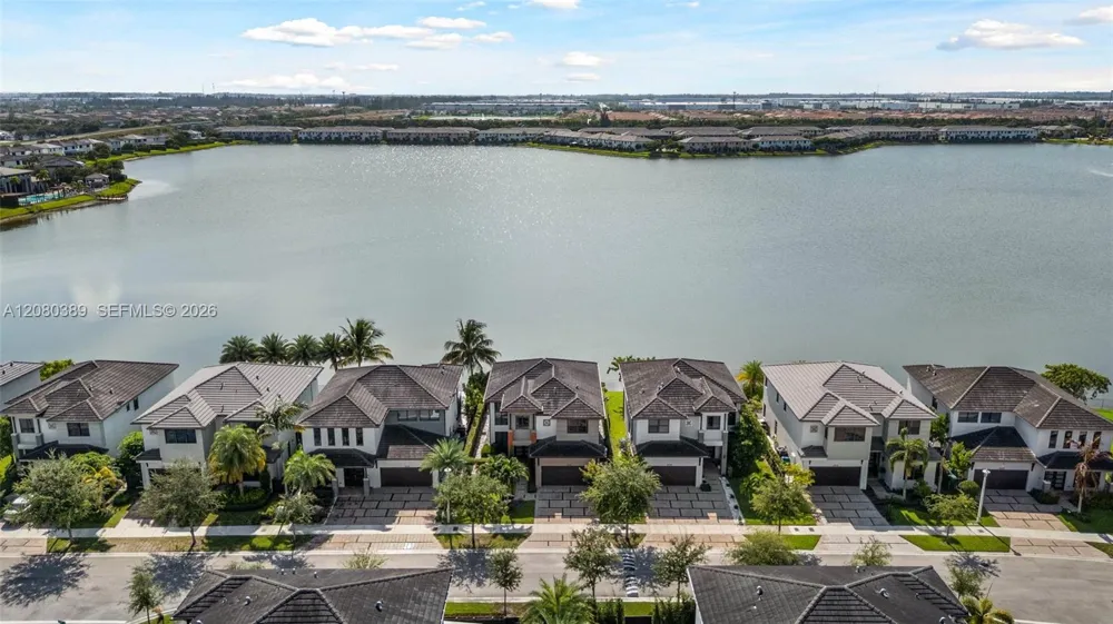 15742 NW 88th Ave Miami Lakes, FL 33018